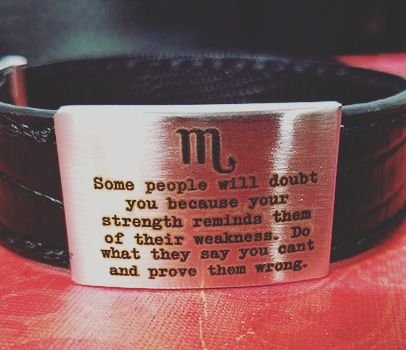 Personnalized text bracelet Personnalized text bracelet