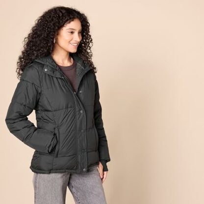 Amazon Essentials Women's Heavyweight Long-Sleeve Hooded Puffer Coat (Available in Plus Size) - Image 3