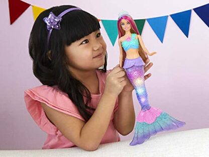 Barbie Dreamtopia Twinkle Lights Mermaid Doll, Doll with Pink and Blonde Hair, 4 Light Patterns, Toys for Ages 3 and Up, One Mermaid Doll, HDJ36 - Image 3