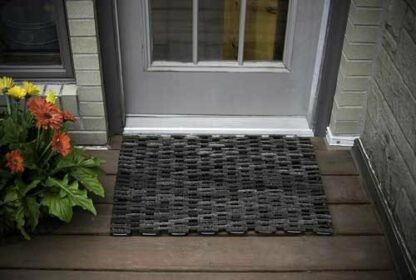 Durable Dura-Rug Recycled Fabric Tire-Link Outdoor Entrance Mat - Image 3