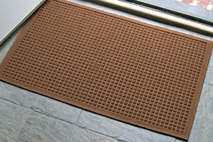 M+A Matting WaterHog Fashion Polypropylene Fiber Entrance Indoor/Outdoor Floor Mat, SBR Rubber Backing, 3/8" Thick - Image 2
