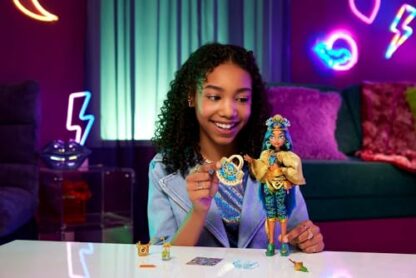 Monster High Cleo De Nile Doll with Glam Monster Fest Outfit - Image 3