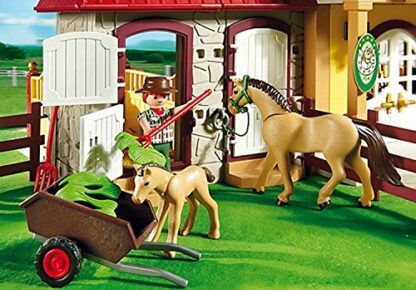 PLAYMOBIL Country Large Horse Farm and Equestrian Tournament - Image 4