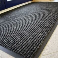 The Shopfitting Shop Heavy Duty Carpet Entrance Mat 1.5m x 1.0m Anthracite Grey Ribbed Commercial Scrapper Doorway Foyer Matting for Reception Lobby None Slip Industrial flooring 150cm x 100cm