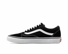 Vans Unisex's Old Skool Classic Suede/Canvas' Sneaker