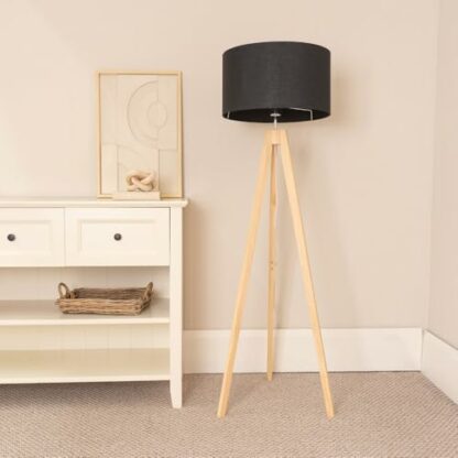 ValueLights Jackson Natural Tripod Floor Lamp - Image 3