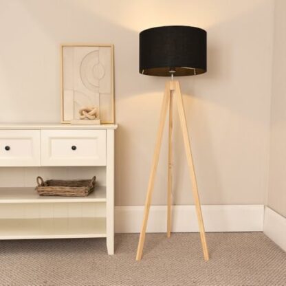 ValueLights Jackson Natural Tripod Floor Lamp - Image 4